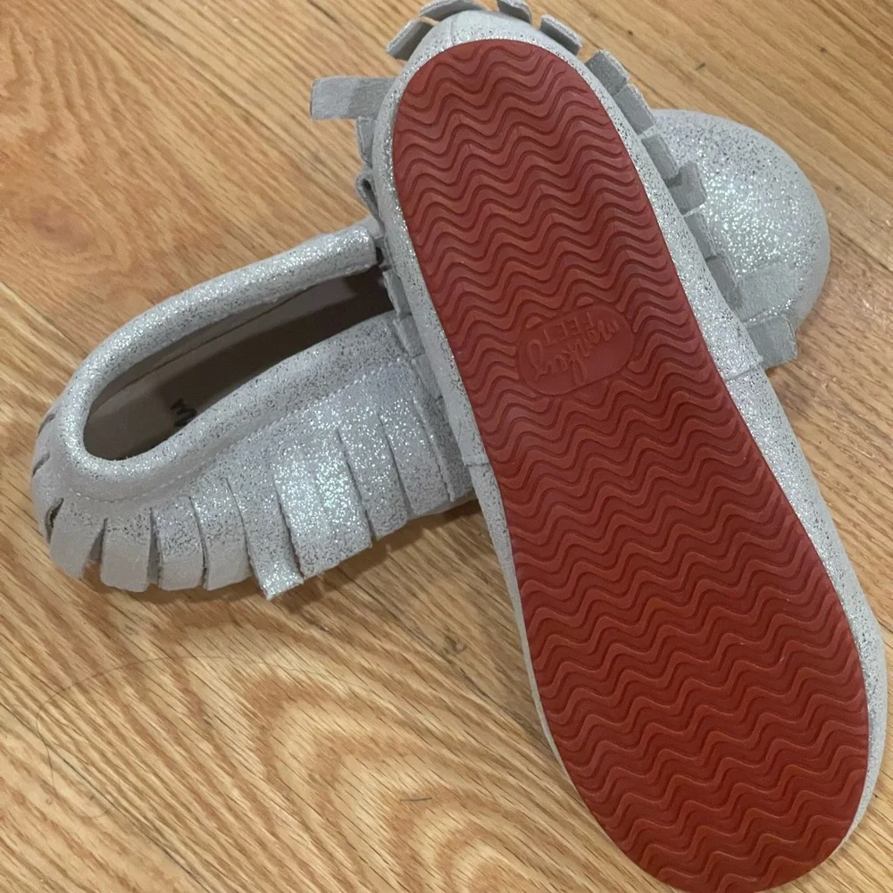 Monkey Feet Sparkling Silver Kids Dress‎ Shoes Youth 6/7 NEW